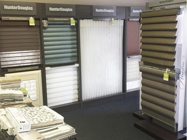 Hunter Douglas Dealer Image