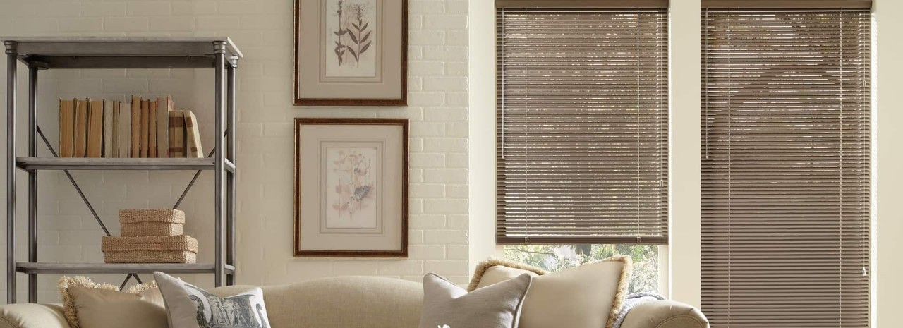 Aluminum blinds near Arlington Heights, Illinois (IL), including options from Hunter Douglas.