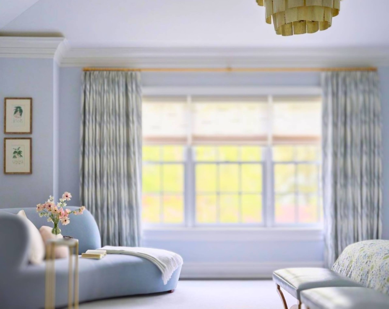 Hunter Douglas Alustra® Woven Textures® Roller Shades near Arlington Heights, Illinois (IL)